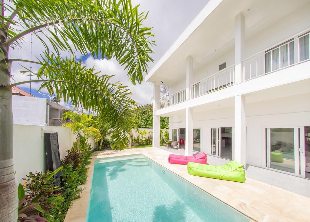 Villa Coddiwomple Jimbaran  Ruang foto